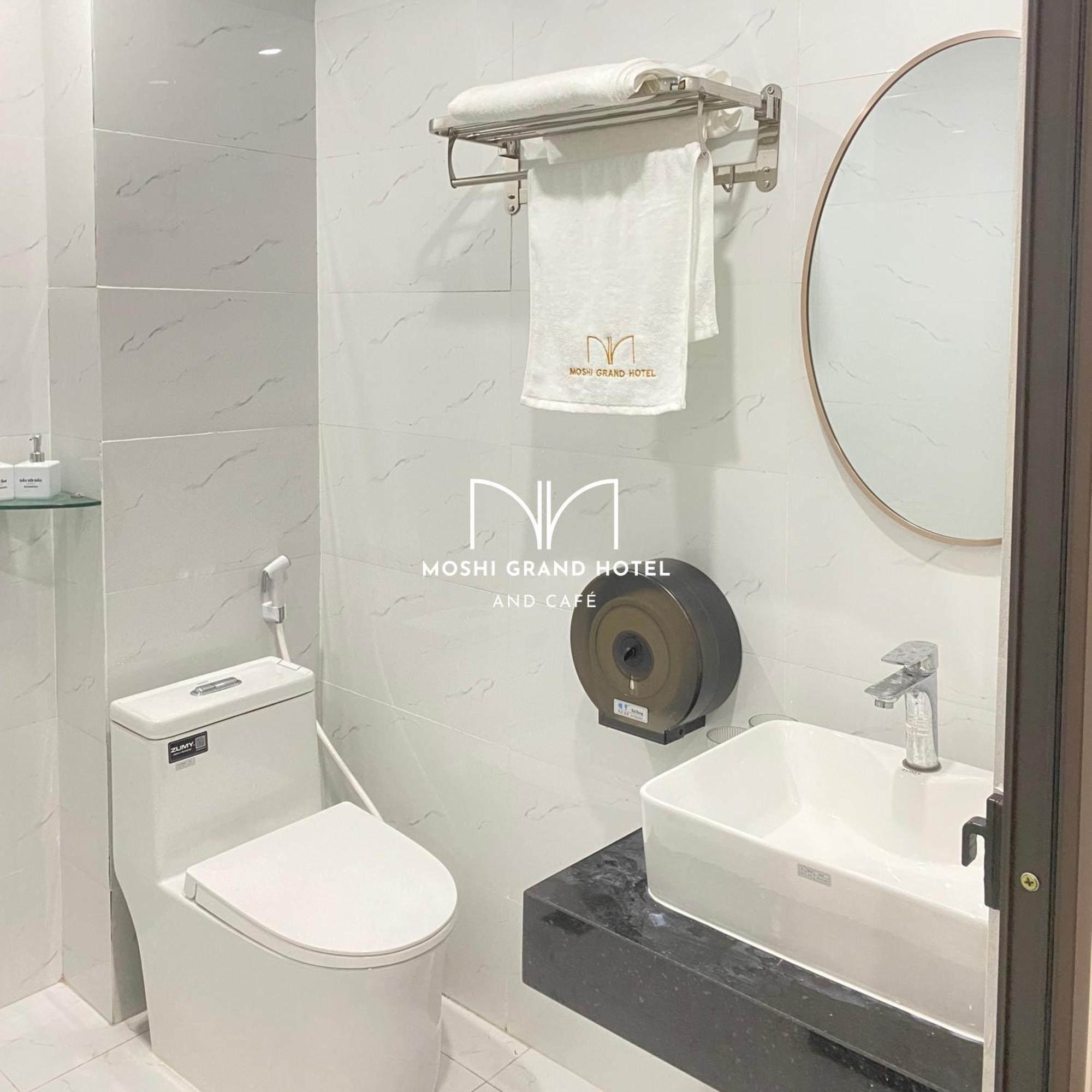 Moshi Grand Hotel سام سون المظهر الخارجي الصورة