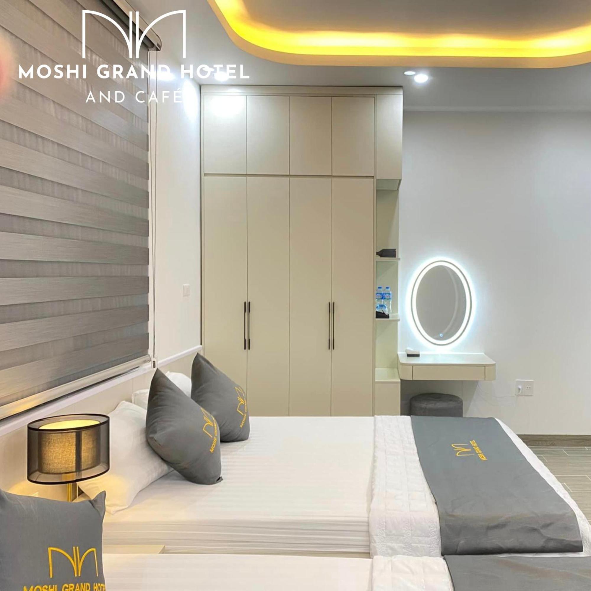 Moshi Grand Hotel سام سون المظهر الخارجي الصورة